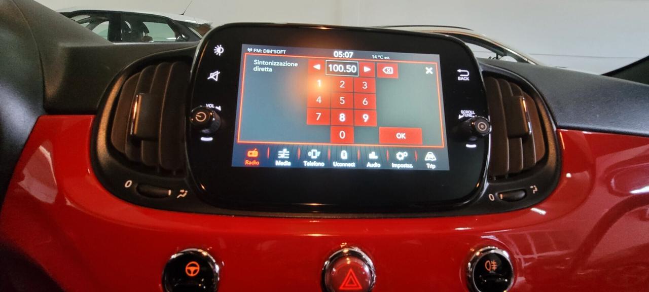 Fiat 500 1.0 Hybrid Red