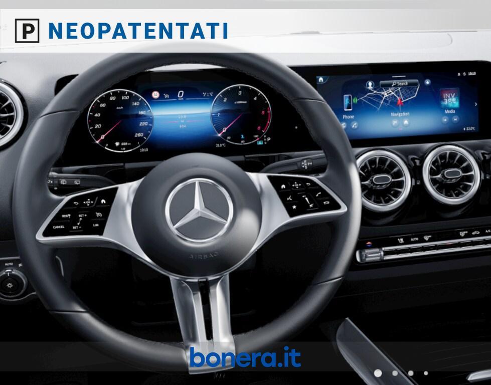 Mercedes GLA 180 180 D Progressive Advanced Plus 8G-DCT