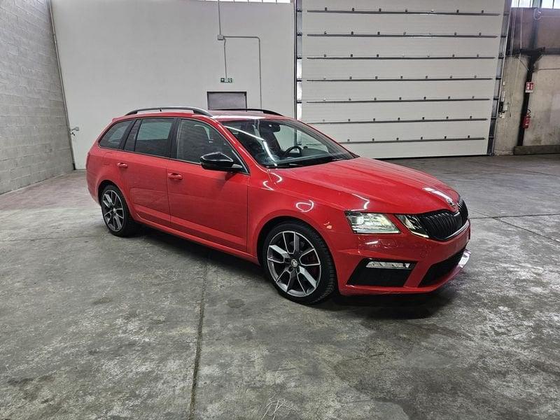 Škoda Octavia 2.0 TDI 135KW RS DSG 4WD - VOLANO RUMOROSO