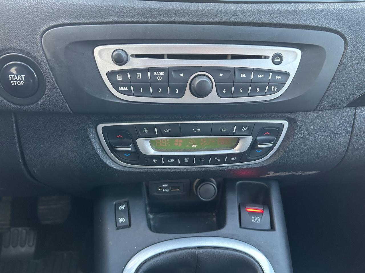 Renault Scenic Scénic X-Mod 1.5 dCi 110CV Luxe