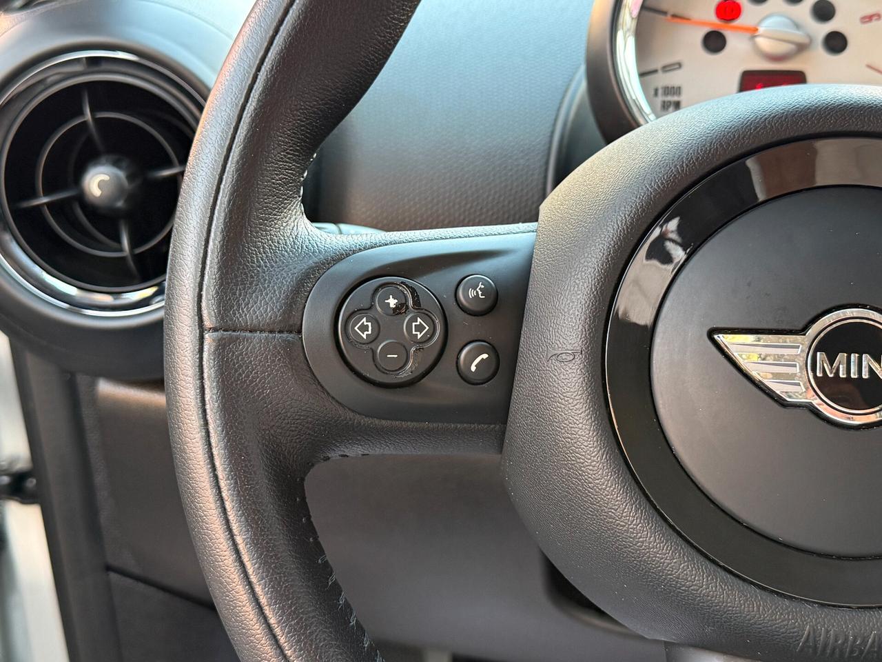 Mini Cooper D 1.6 Countryman *PACK LUCI - 2014