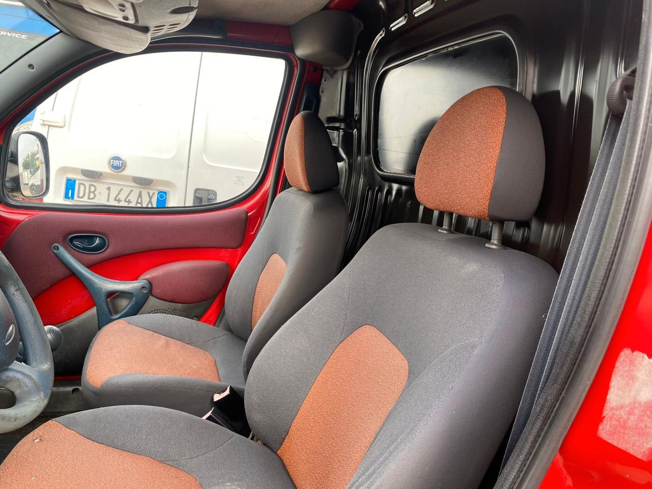 Fiat Doblò 1.9JTD Isotermico Coibentato