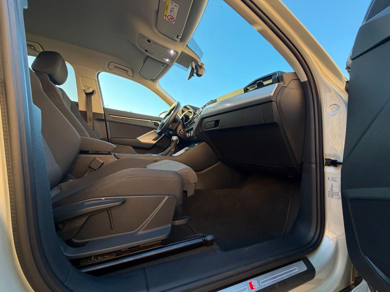 Audi Q3 SPB S-LINE/2.0 150CV/SOLO 37000KM/IVA ESPOSTA