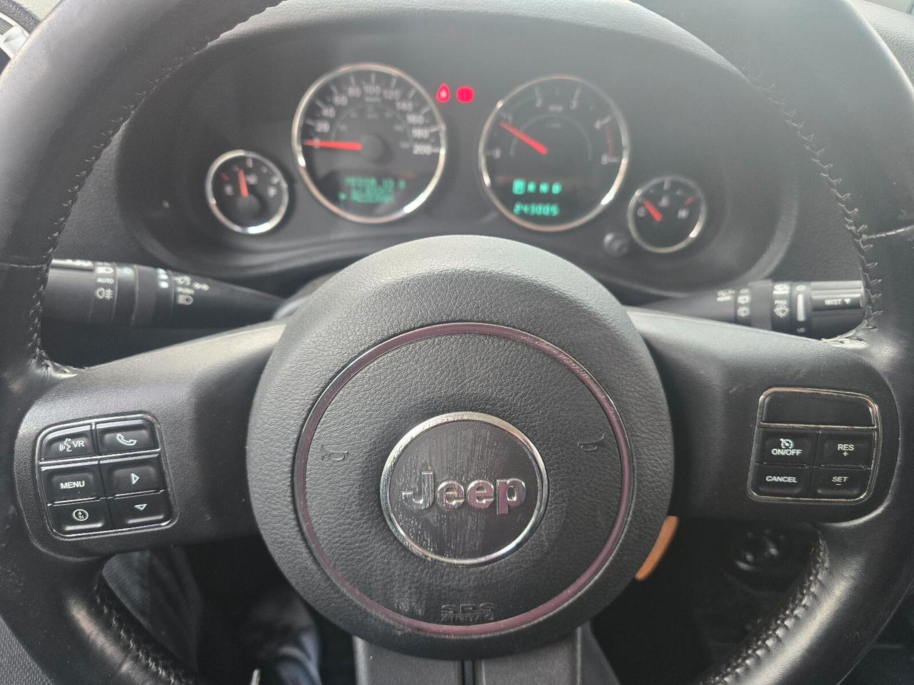 Jeep Wrangler Unlimited 2.8 CRD DPF Sahara Auto