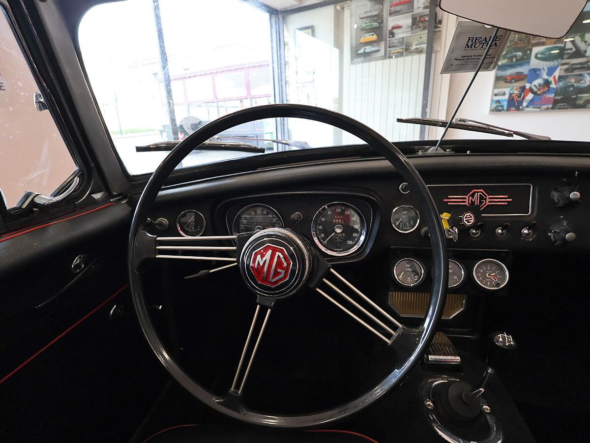 Mg MGB B ASI con CRS 1963