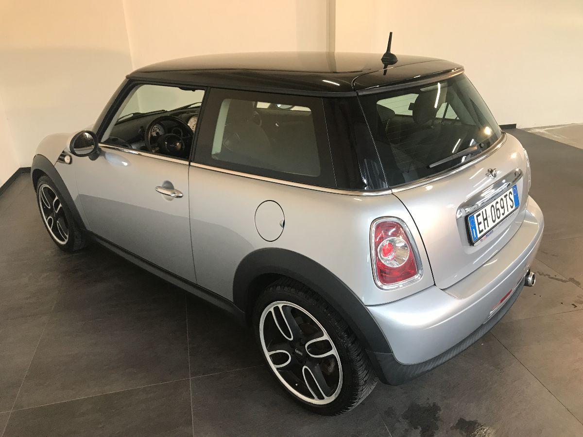 MINI 1.6 16V Cooper D