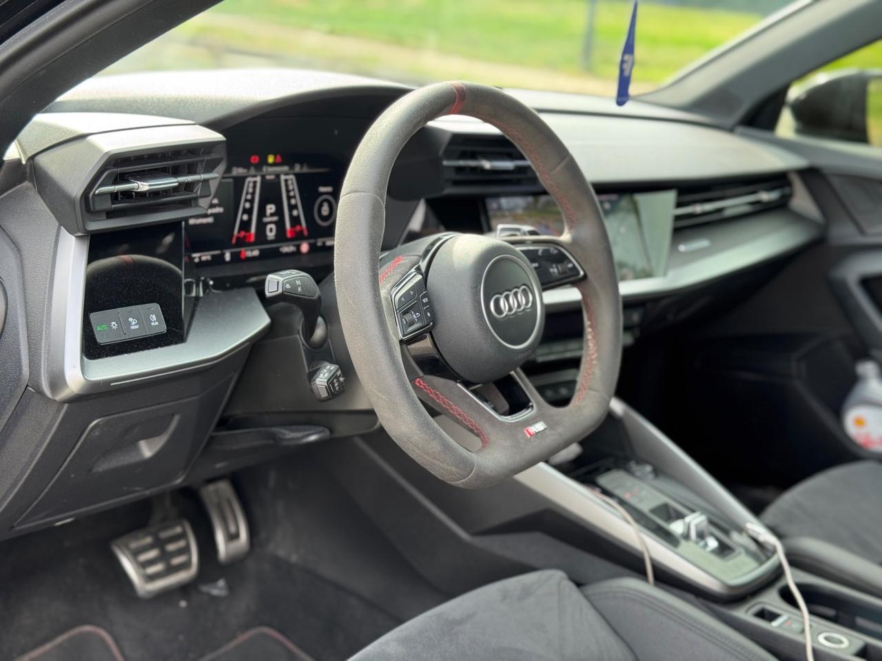 AUDI RS3 2.5 TFSI 400CV MATTIX TOTAL BLACK PERMUTABILE