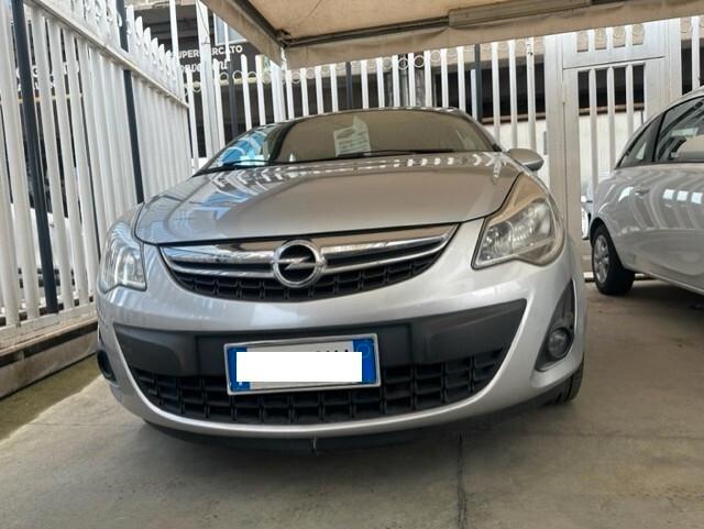 OPEL CORSA 12/2012