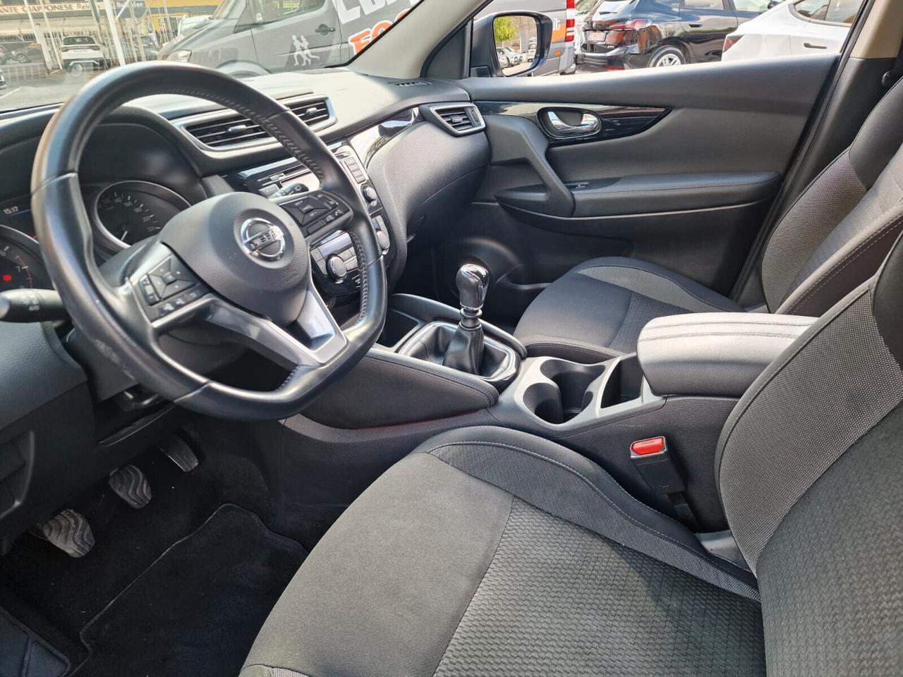 Nissan Qashqai 1.3 DIG-T 140 CV Business