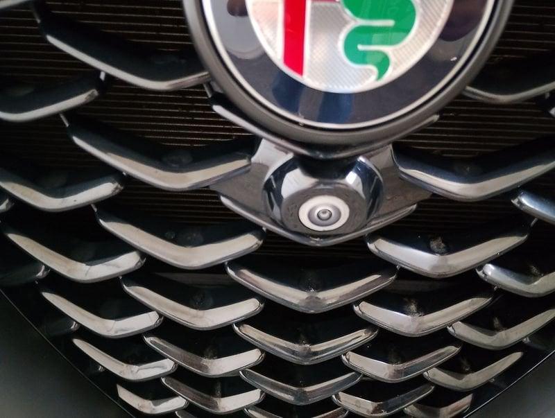 Alfa Romeo Tonale Tonale 1.6 diesel 130 CV TCT6 da 339,00 al mese