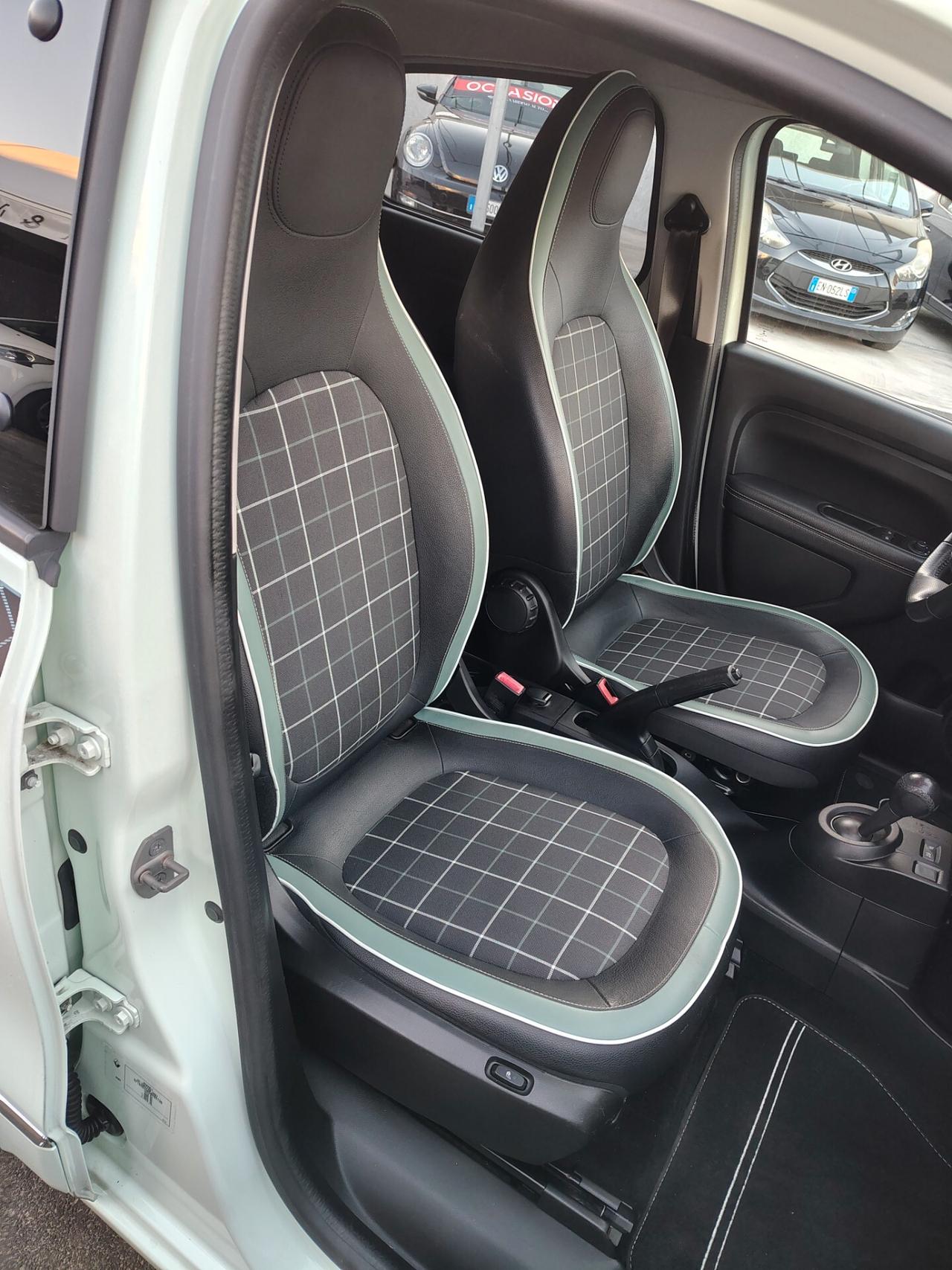 Renault Twingo La Parisienne CABRIO