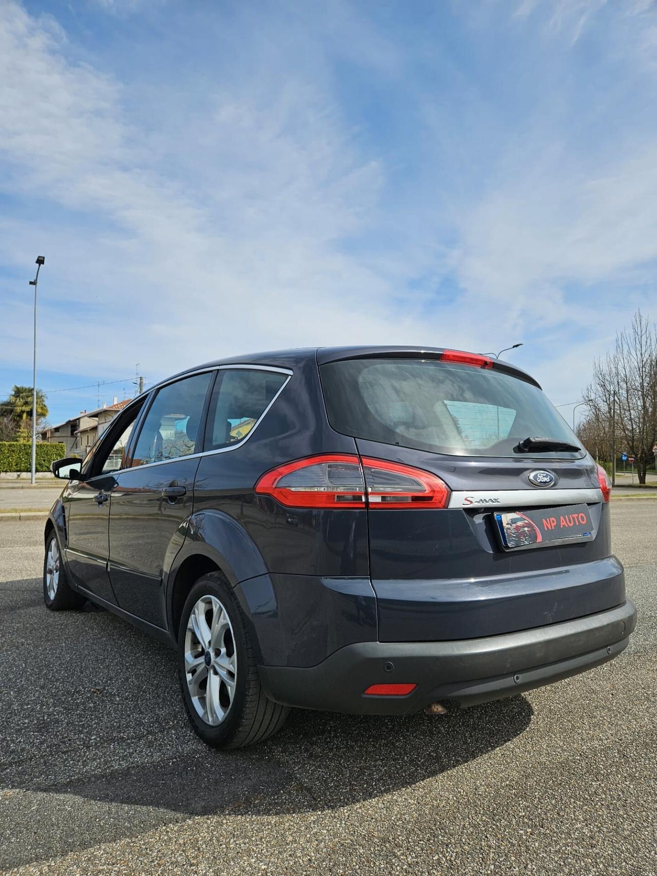 Ford S-Max 7 posti Titanium Business