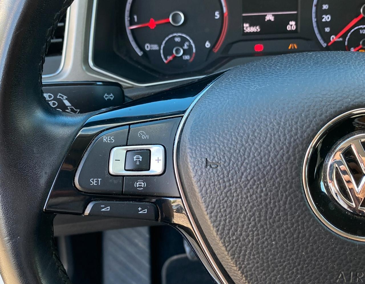 Volkswagen T-Roc Business 1.6 TDI 116CV