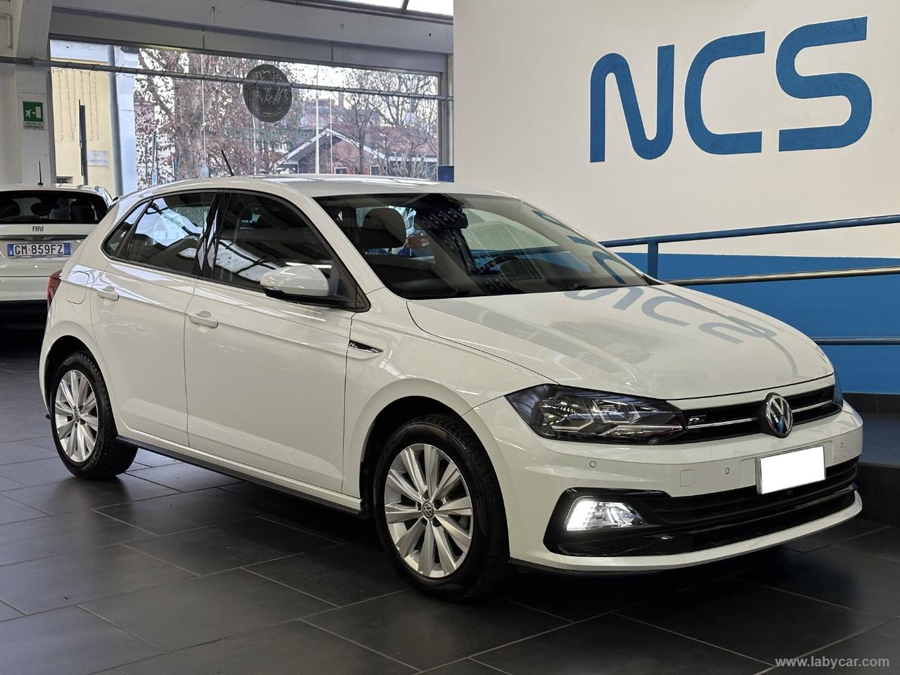 VOLKSWAGEN Polo 1.0 TSI DSG R-Line