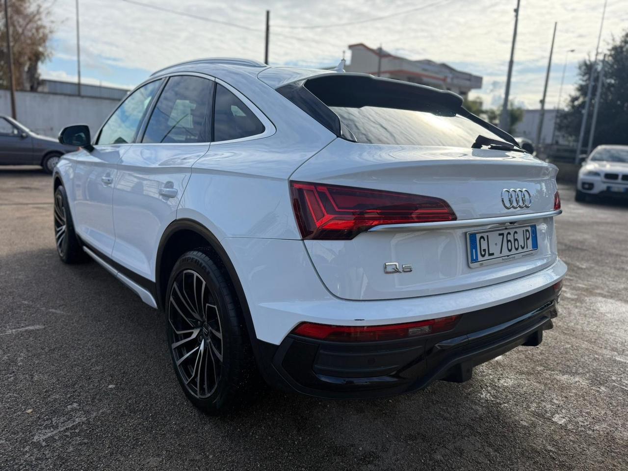 Audi Q5 35 TDI S tronic Business