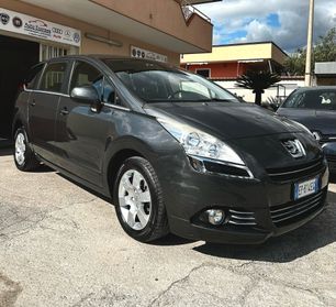 Peugeot 5008 1.6 HDI 115CV 7 POSTI STOPESTART CAMBIO ROBOTIZZATO