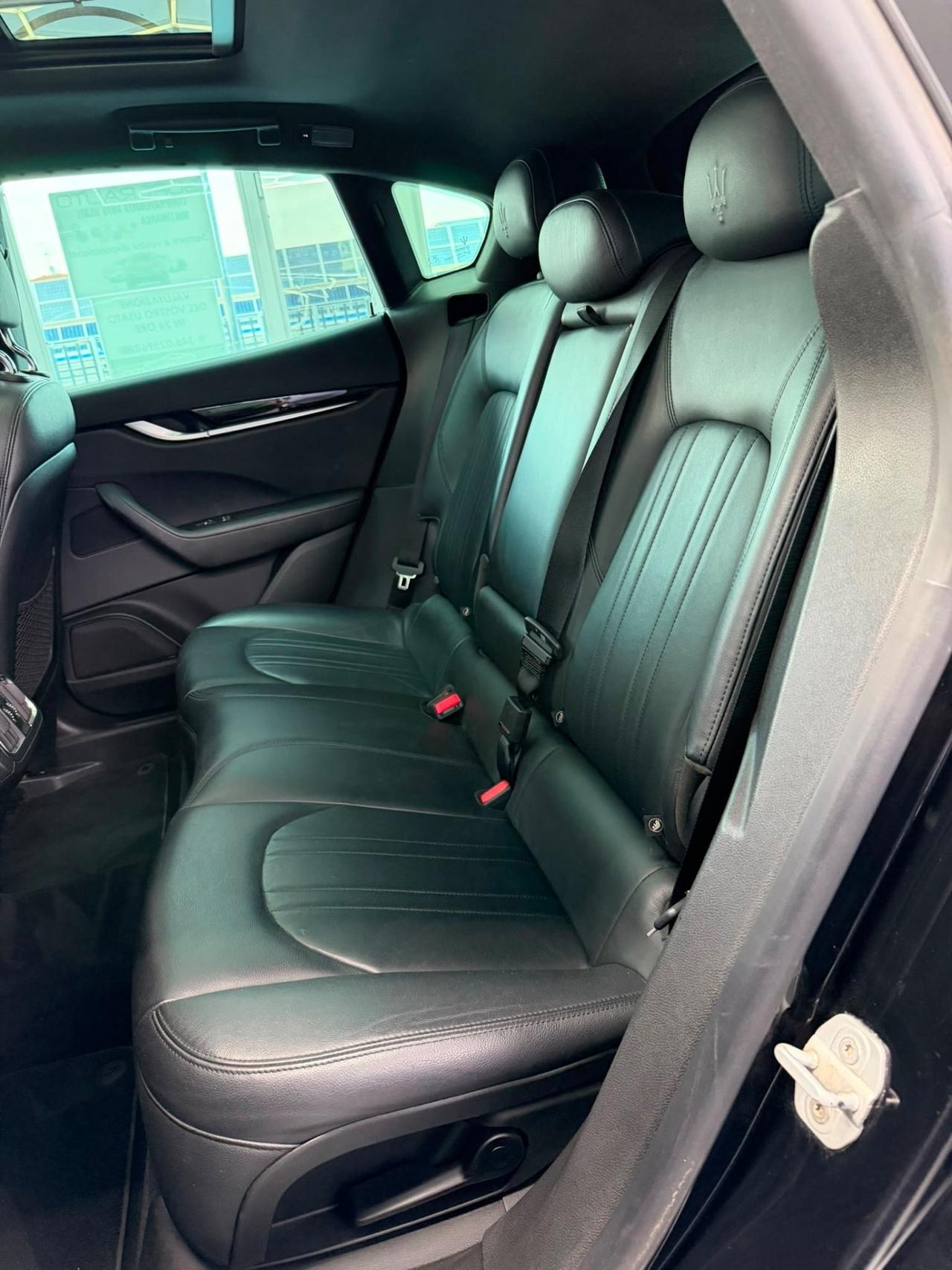 Maserati Levante V6 Diesel 275 CV AWD TETTO