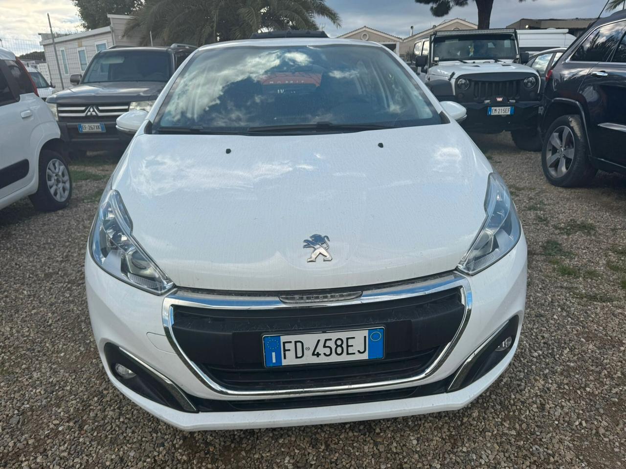 Peugeot 208 BlueHDi 75 5 porte Mix