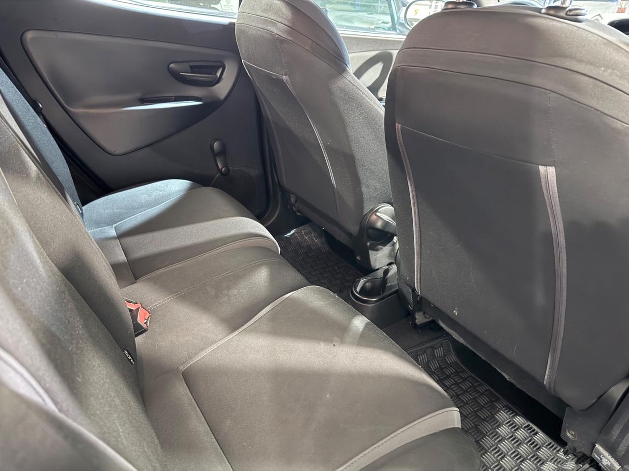 Lancia Ypsilon 1.3 MJT 16V 80 CV 5 porte S&S Platinum