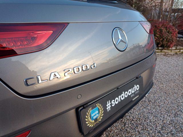 MERCEDES-BENZ CLA 200 d Automatic Shooting Brake Premium Luxury Pack