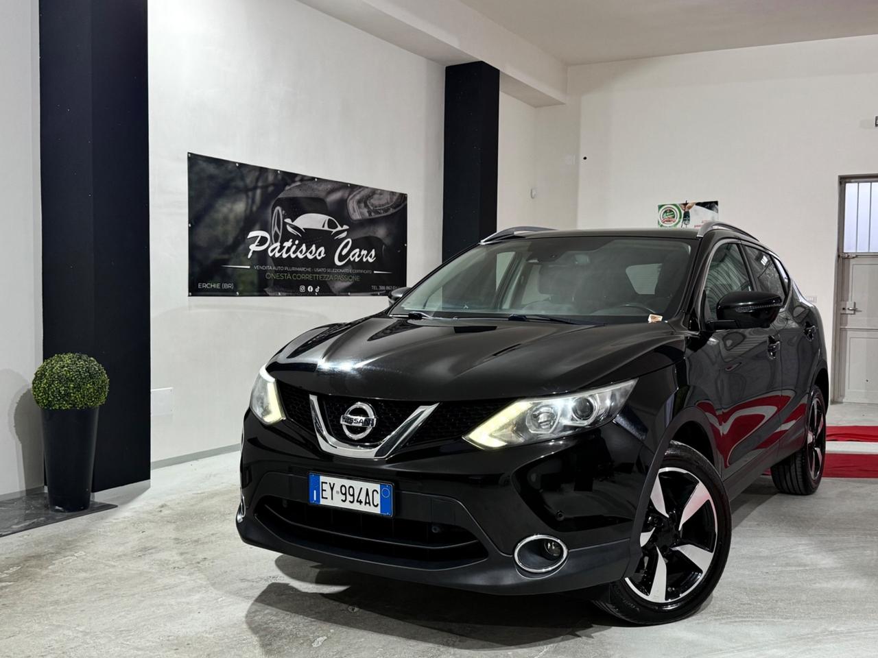 Nissan Qashqai 1.6 dCi 2WD Tekna CAMERA 360•