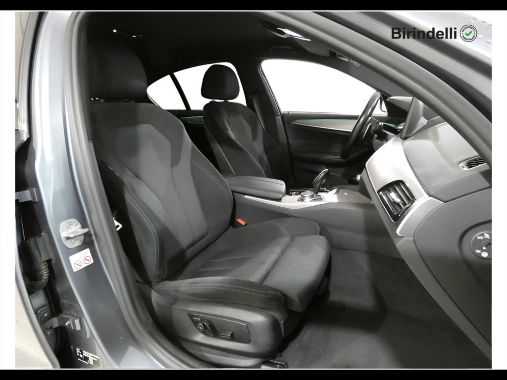 BMW Serie 5(G30/31/F90) - 520d 48V xDrive Msport