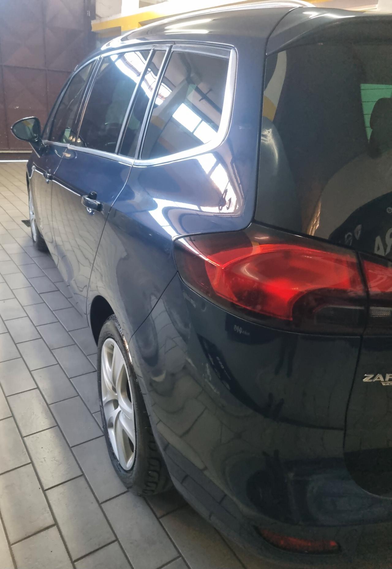 Opel Zafira Tourner