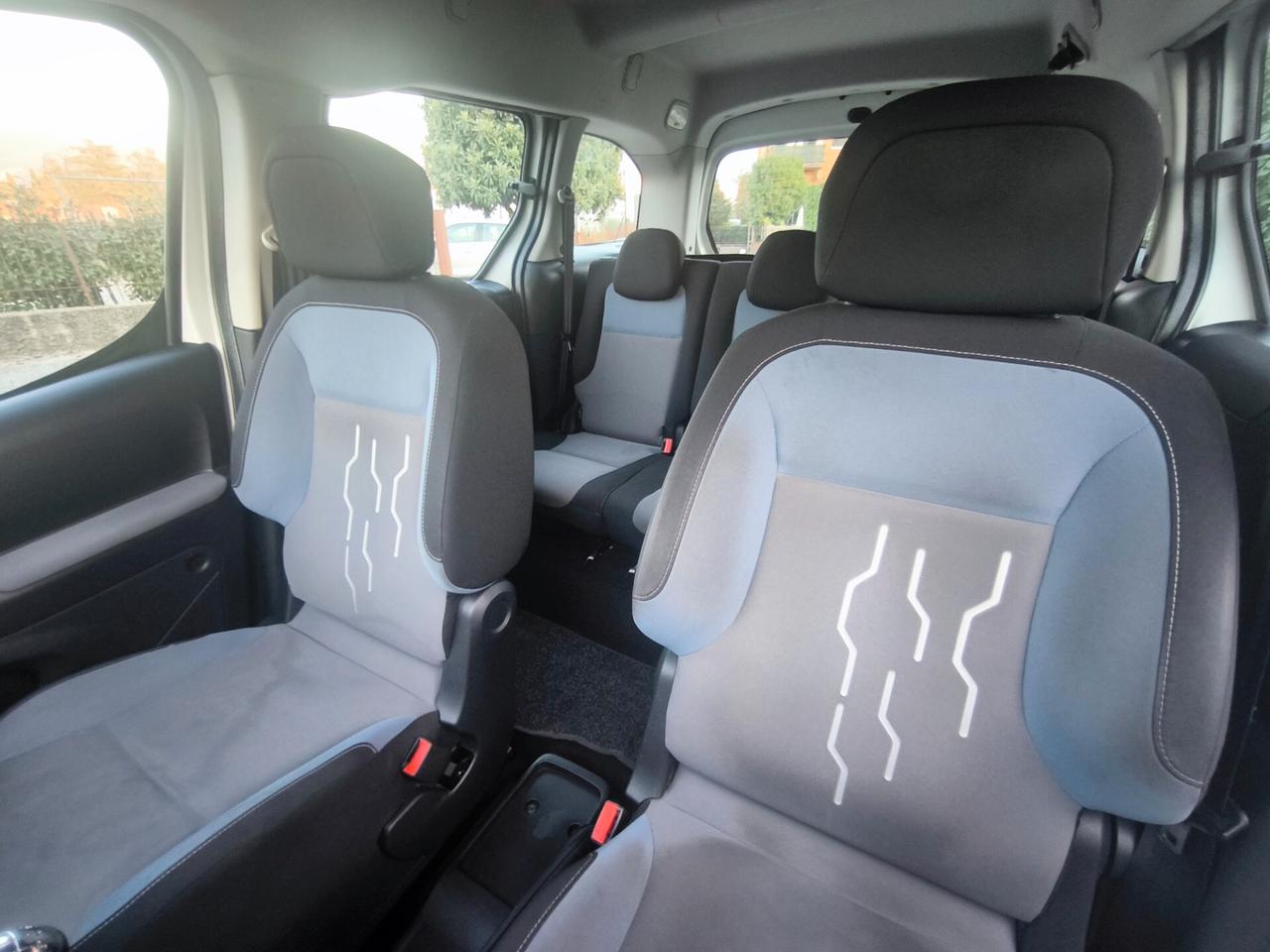 PEUGEOT PARTNER TEPEE 1,6 HDI – OK NEOPATENTATI