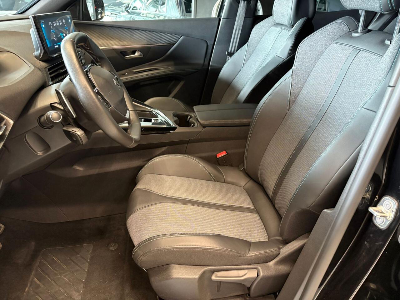 PEUGEOT 3008 2ª serie 3008 BlueHDi 130 S&S EAT...