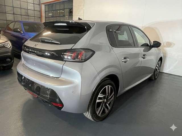 Peugeot 208 1.2 100cv Allure + Key Less + Navi + Telecamera