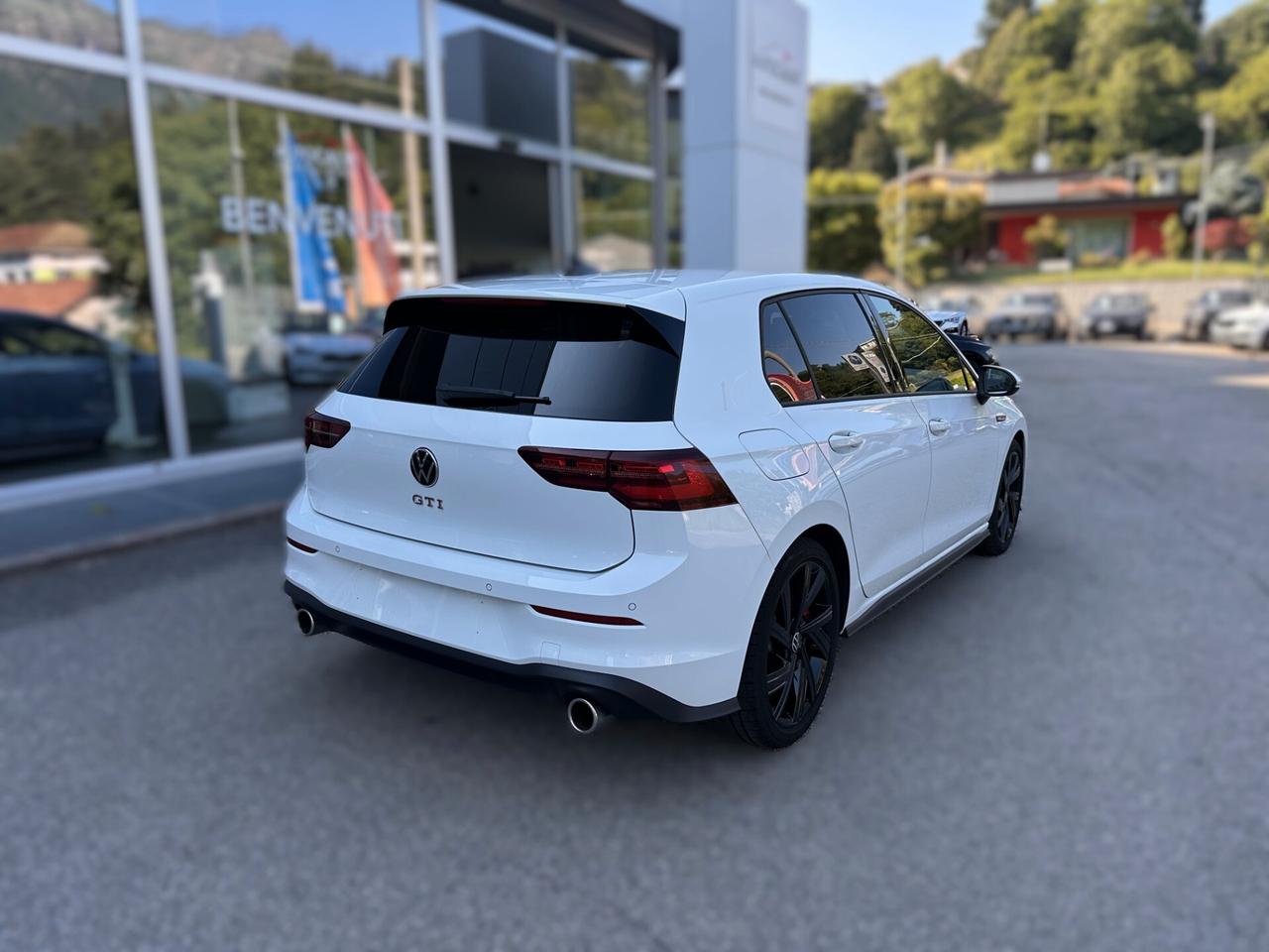Volkswagen Golf GTI 2.0 TSI DSG
