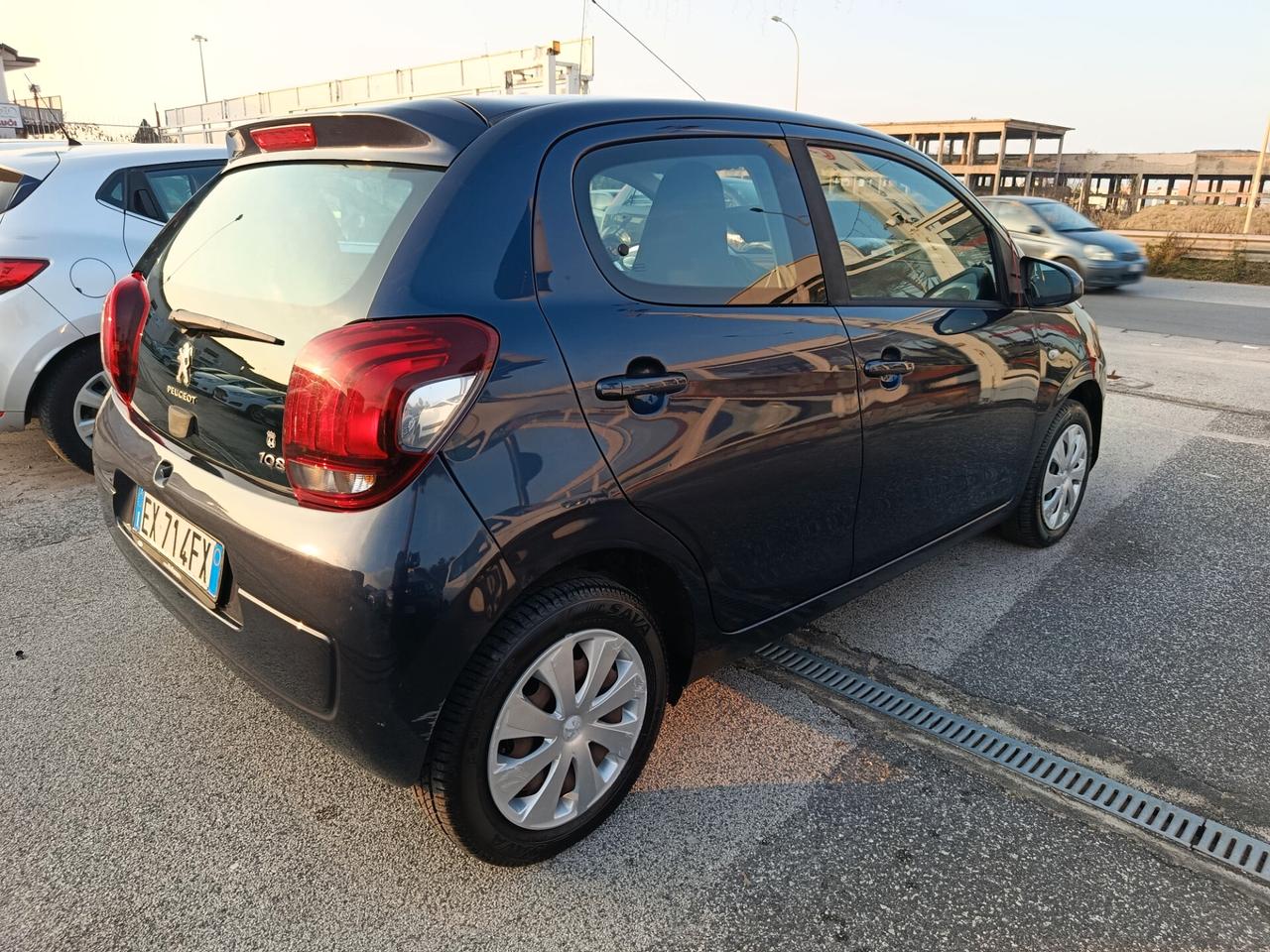 Peugeot 108 VTi 68 5 porte Active TOP!