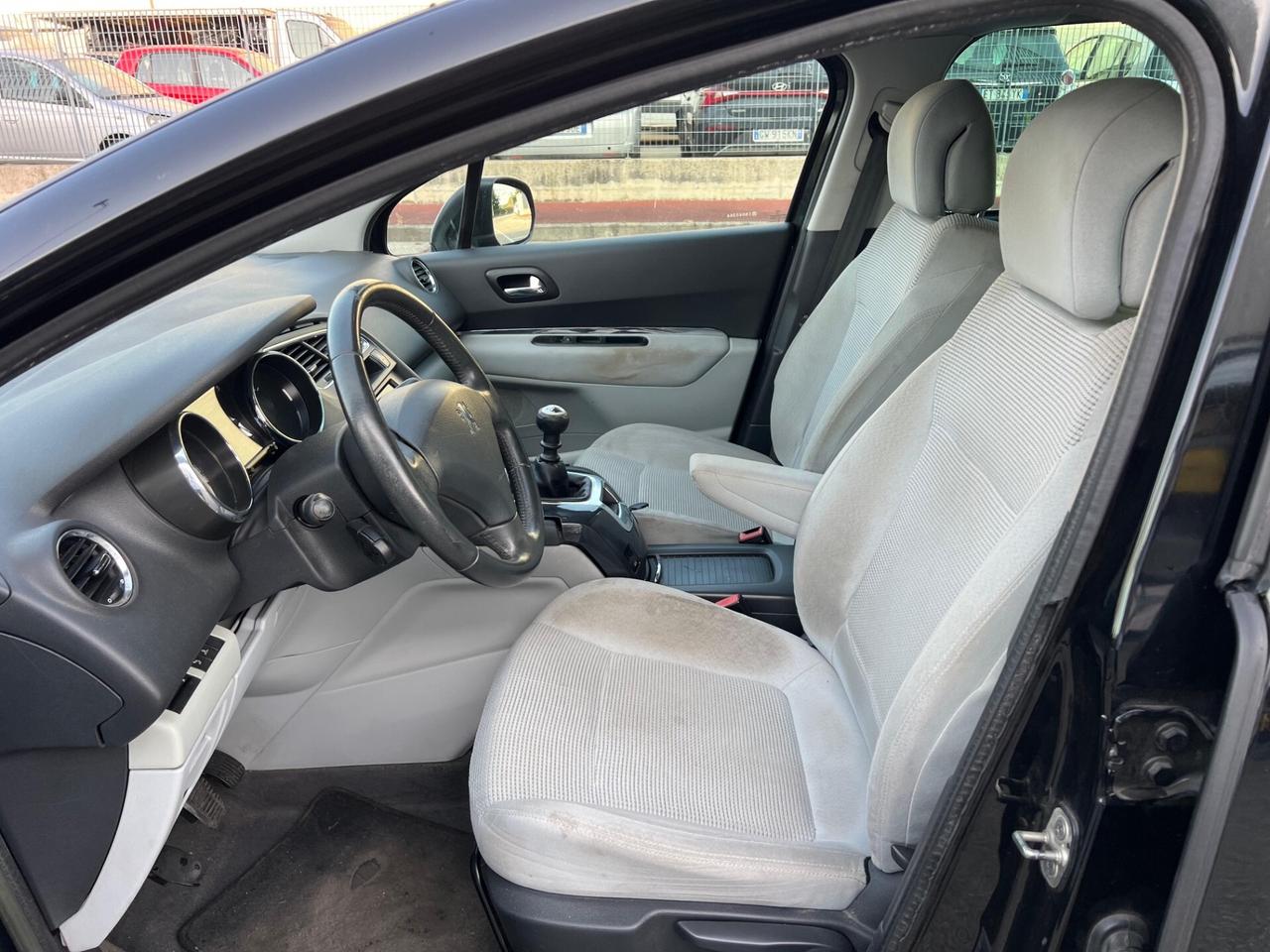 Peugeot 5008 1.6 THP 156CV Allure