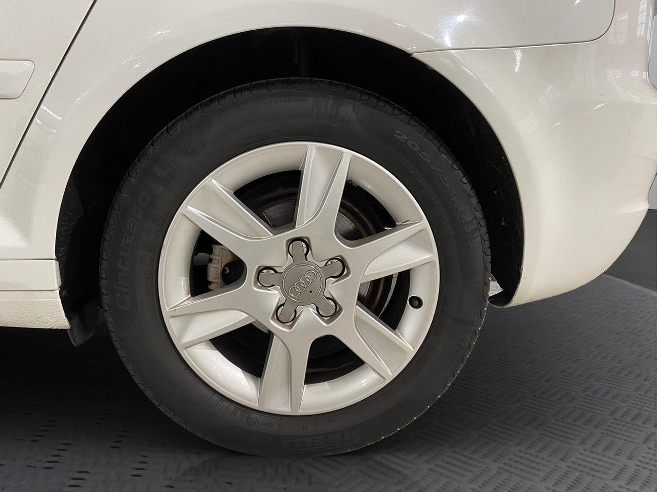 Audi A3 Sportback 1.6 tdi Ambiente s-tronic