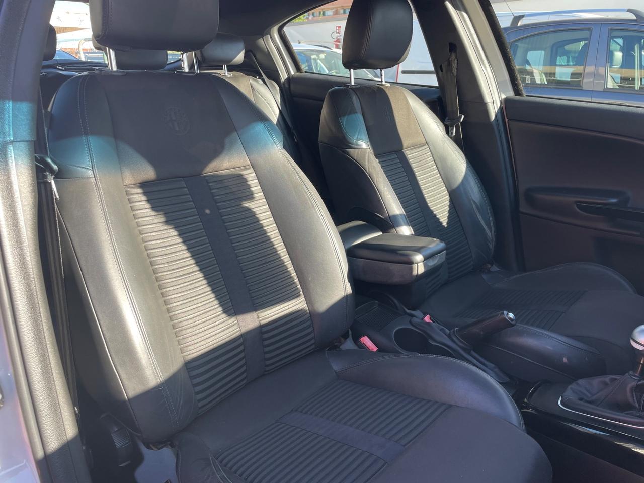 ALFA ROMEO GIULIETTA 1.6 DIESEL 105 (CV) 2012