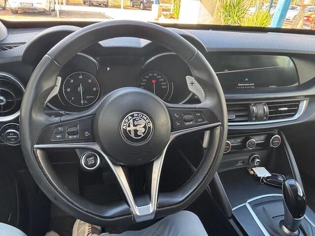 Alfa Romeo Stelvio 2.2 Turbodiesel 180 CV AT8 Q4 Executive