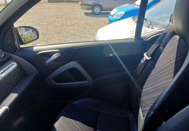 SMART ForTwo 1000 52 kW coupé limited two