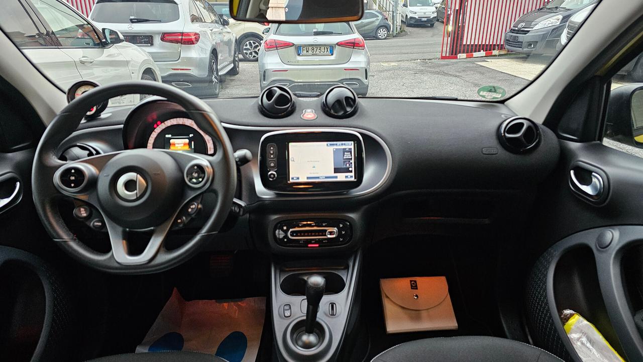 Smart ForFour 90 0.9 Turbo twinamic Passion UNIPRO NAV ANDROID TAGL UFF LED RETROCAM