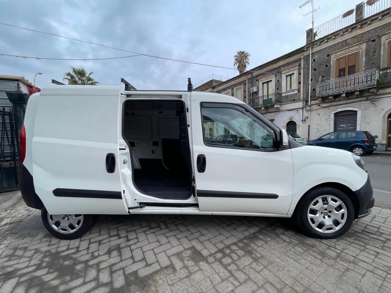 Fiat Doblò 1.6 MJT 105CV PL-TN Cargo Maxi Lamierato SX