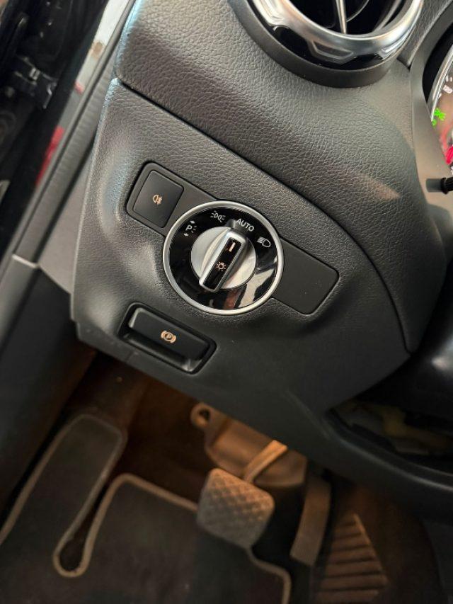 MERCEDES-BENZ GLA 250 Automatic 4Matic Sport //LED//NAVI//BLUETOOTH