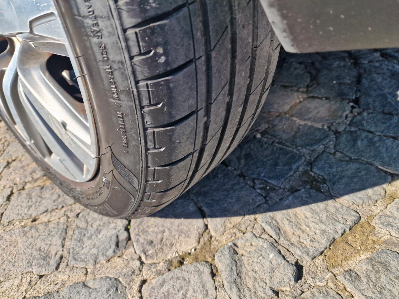 Peugeot 3008 1.6 HDi 115CV Active