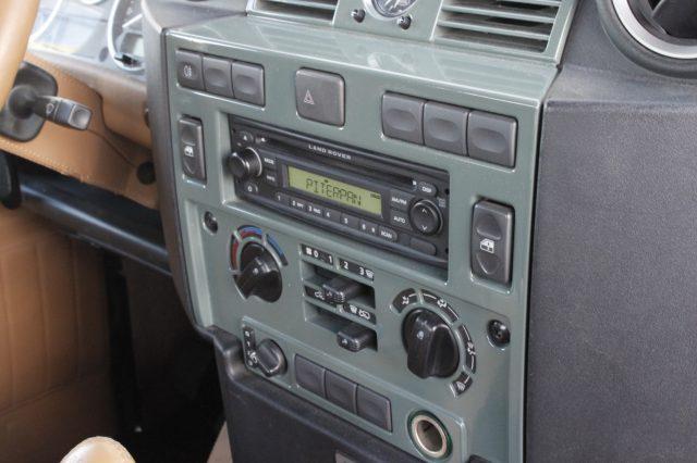 LAND ROVER Defender 90 2.4 TD4 INTROVABILE!!! PELLE/6 POSTI