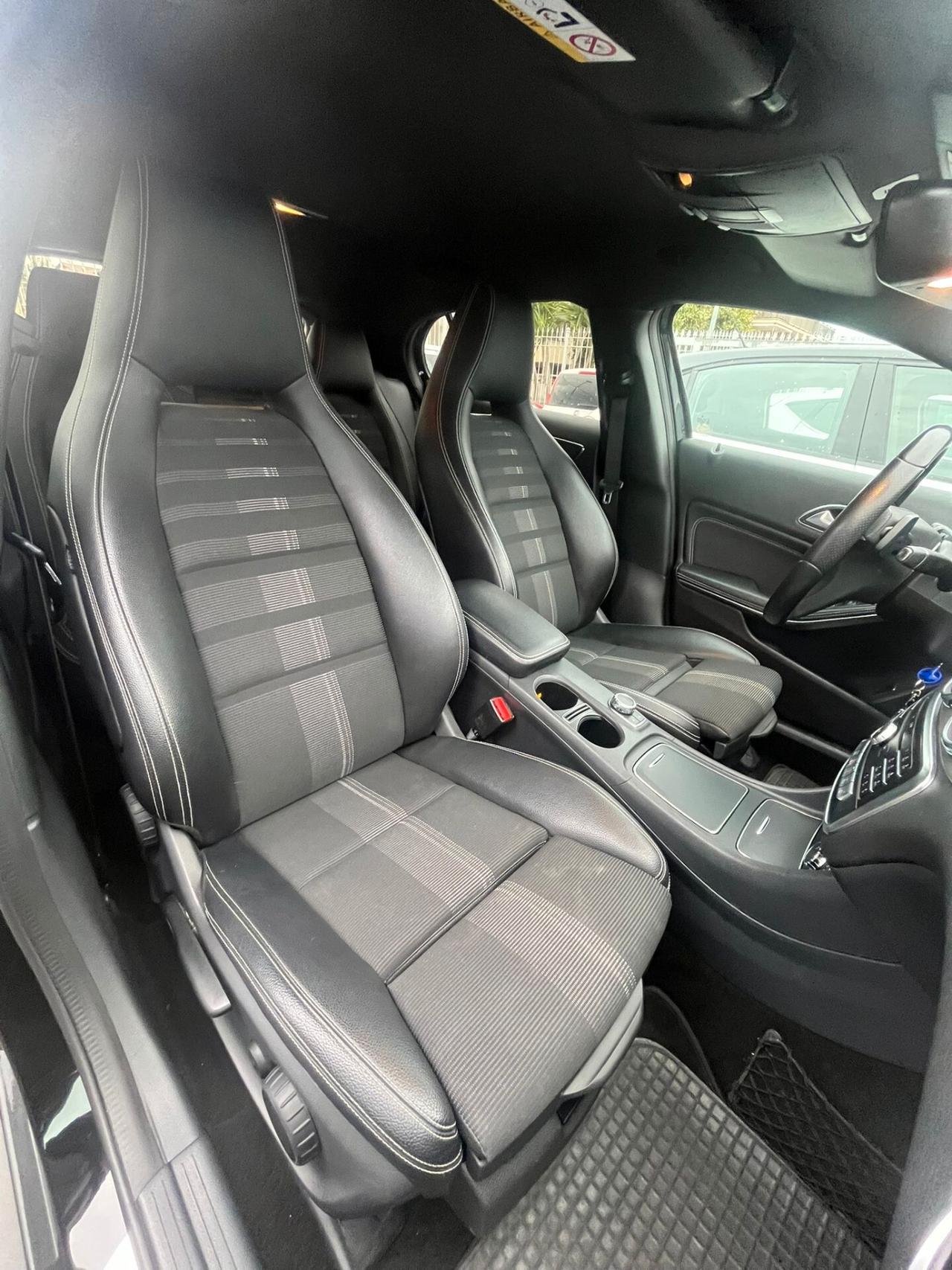 Mercedes-benz A 180 d Automatic Black Edition