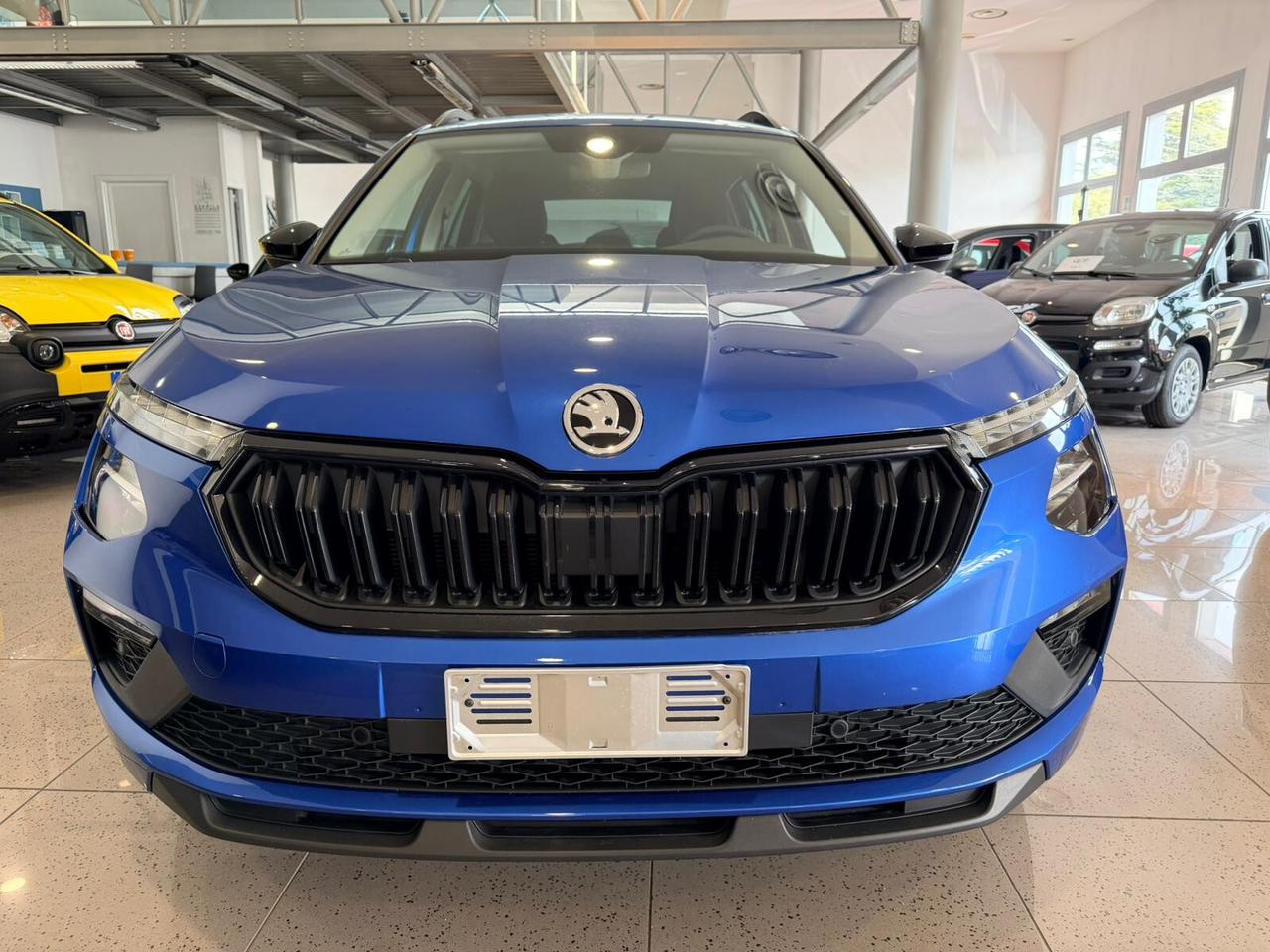 SKODA KAMIQ 1.0 TSI 95 CV BLACK DOTS