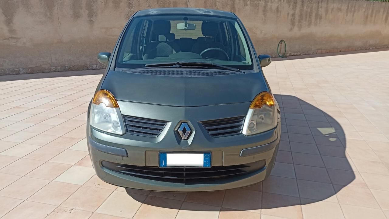 Renault Modus 1.5 dCi 70CV Confort Authentique