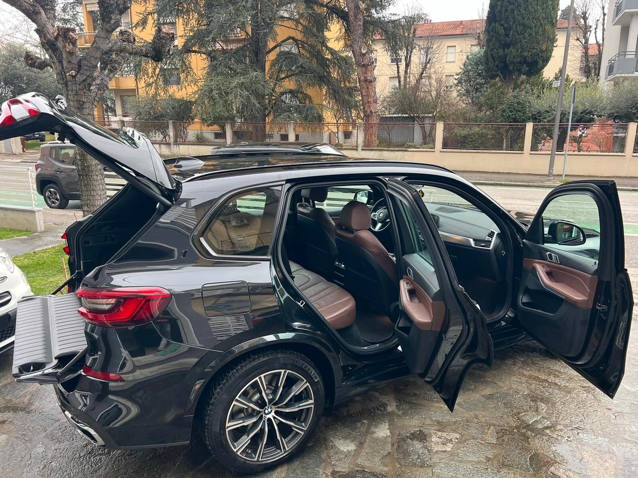 BMW X5 XDRIVE 25D MSPORT