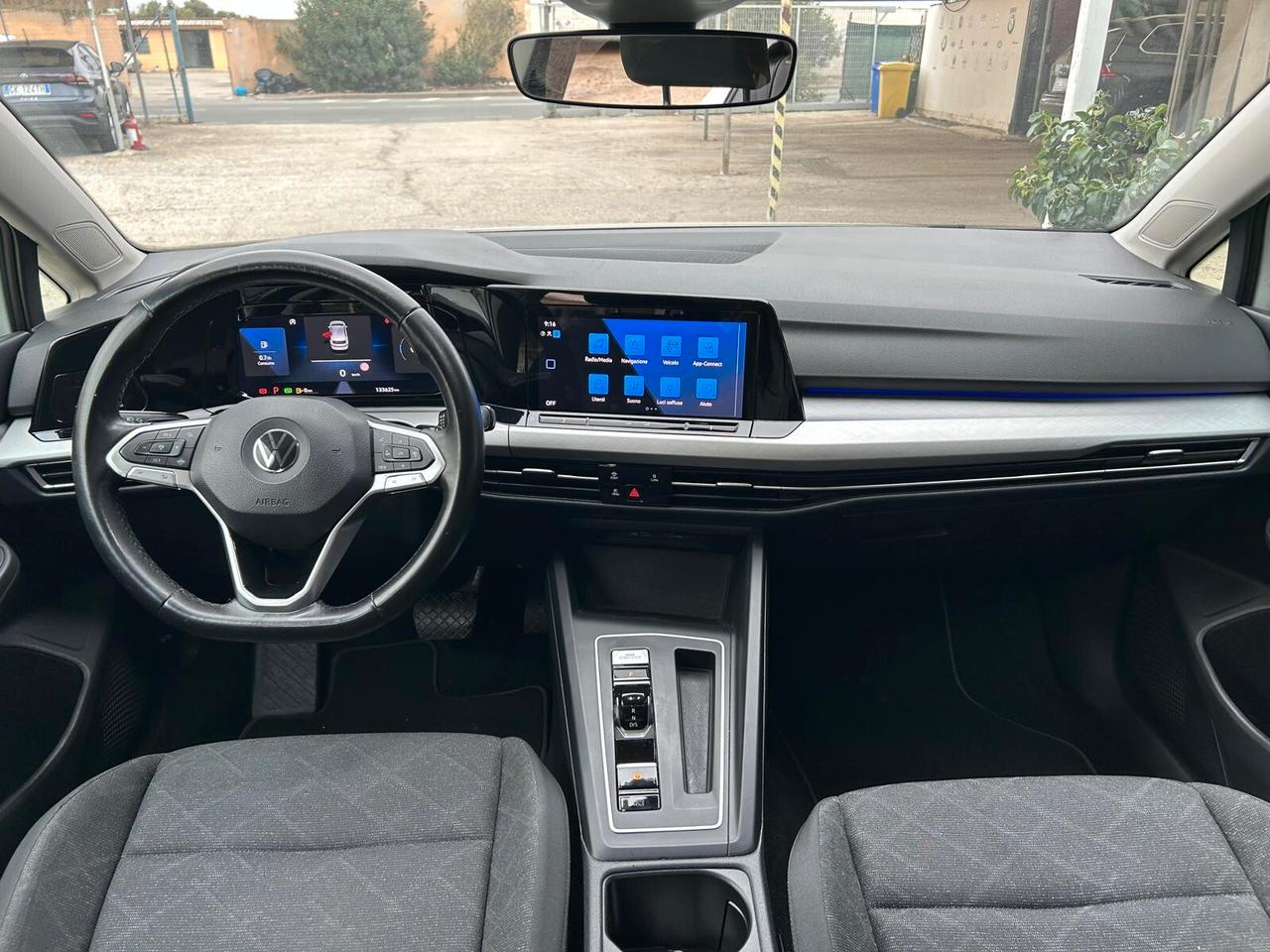 Volkswagen Golf 1.0 eTSI EVO DSG Life IVA ESPOSTA
