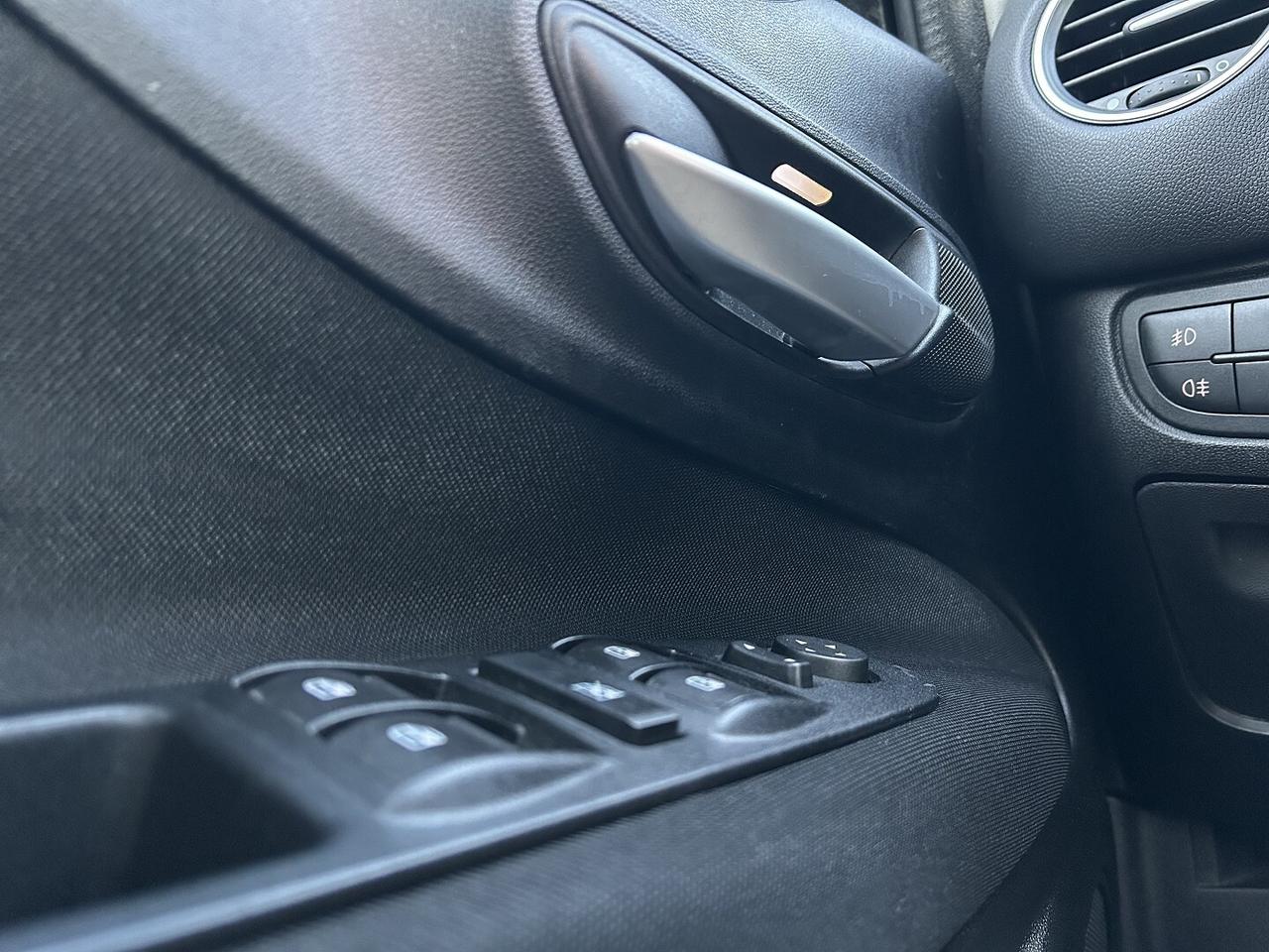 GRANDE PUNTO 1.3 MJET 95CV SPORT UNICO PROP.