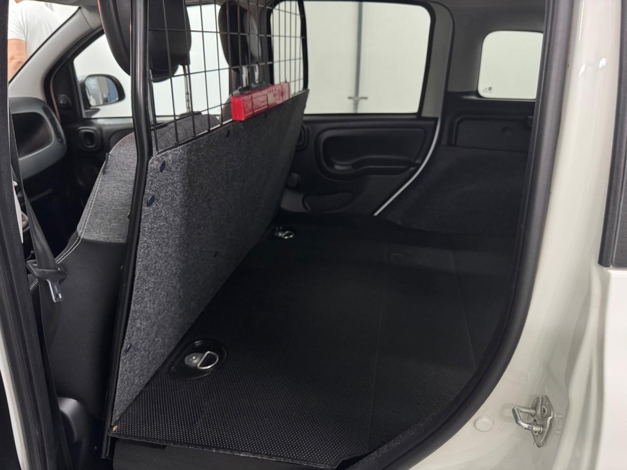Fiat Panda 1.0 S&S Hybrid Van 2 posti