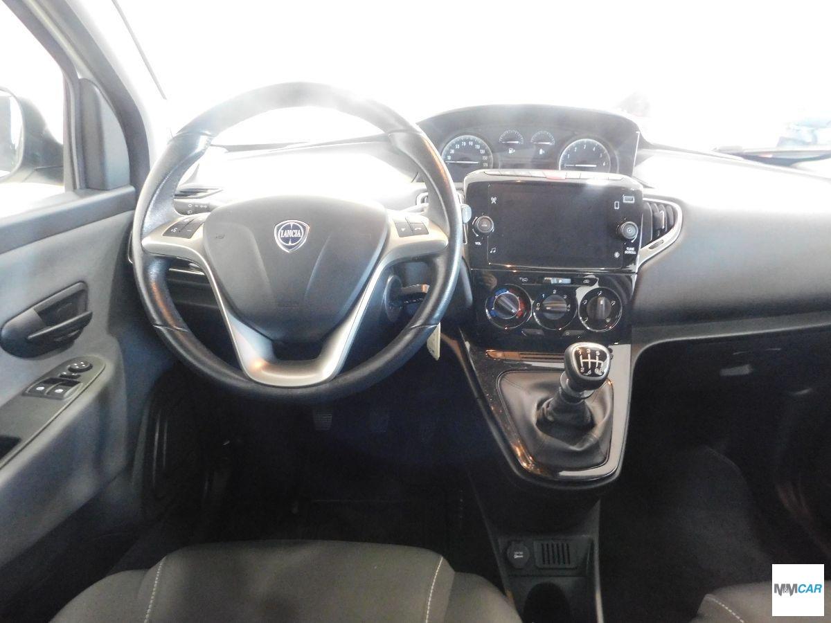 LANCIA - Ypsilon - 1.0 FireFly 5p.S&S Hybryd Gold